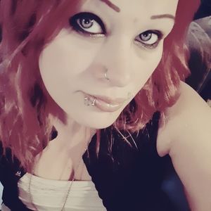 Meet your Posher, Liana